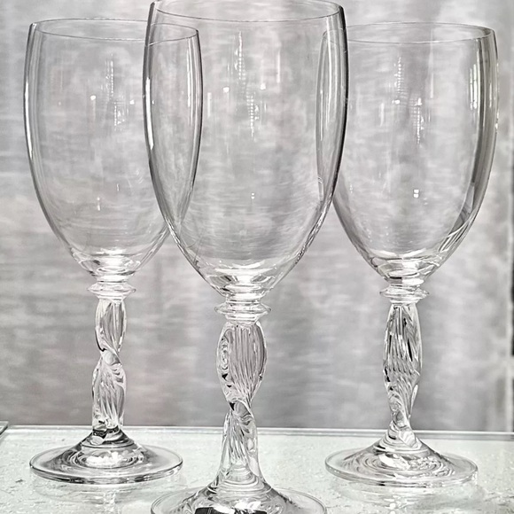 Mikasa Water-Beverage Glass - Picture 10 of 10